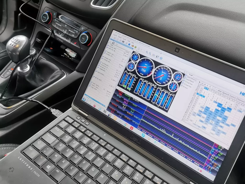 Reprogrammation moteur voiture